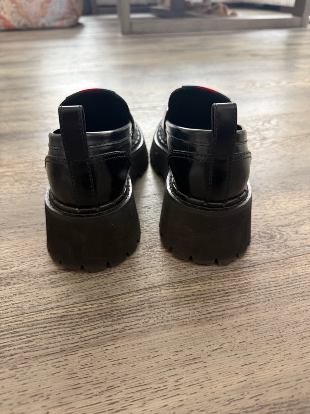 Gucci Black Leather Women’s Loafers with Red & Green Web - Picture 4 of 5